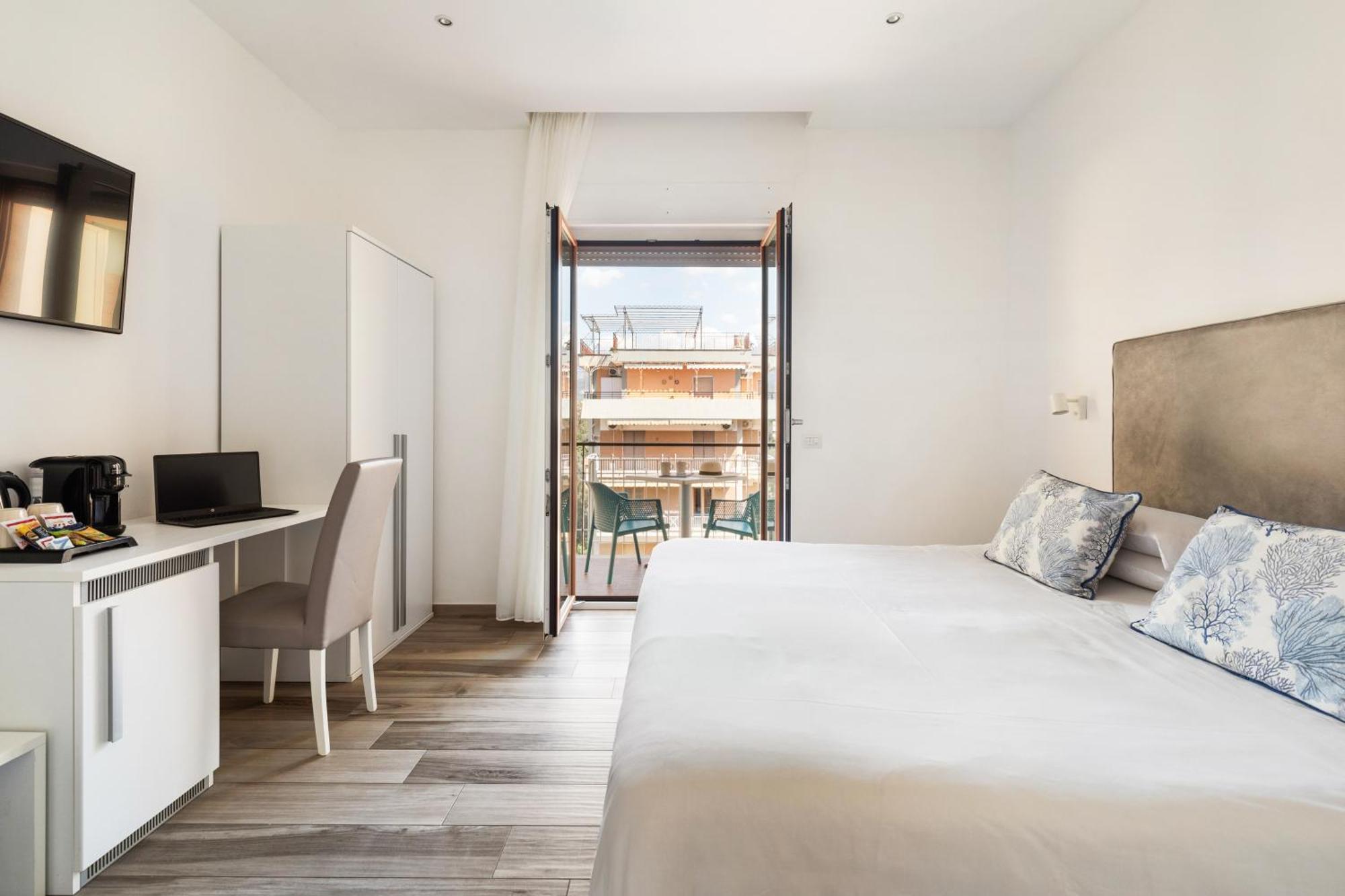 Yourhome - Maison Degli Aranci Sorrento Dış mekan fotoğraf