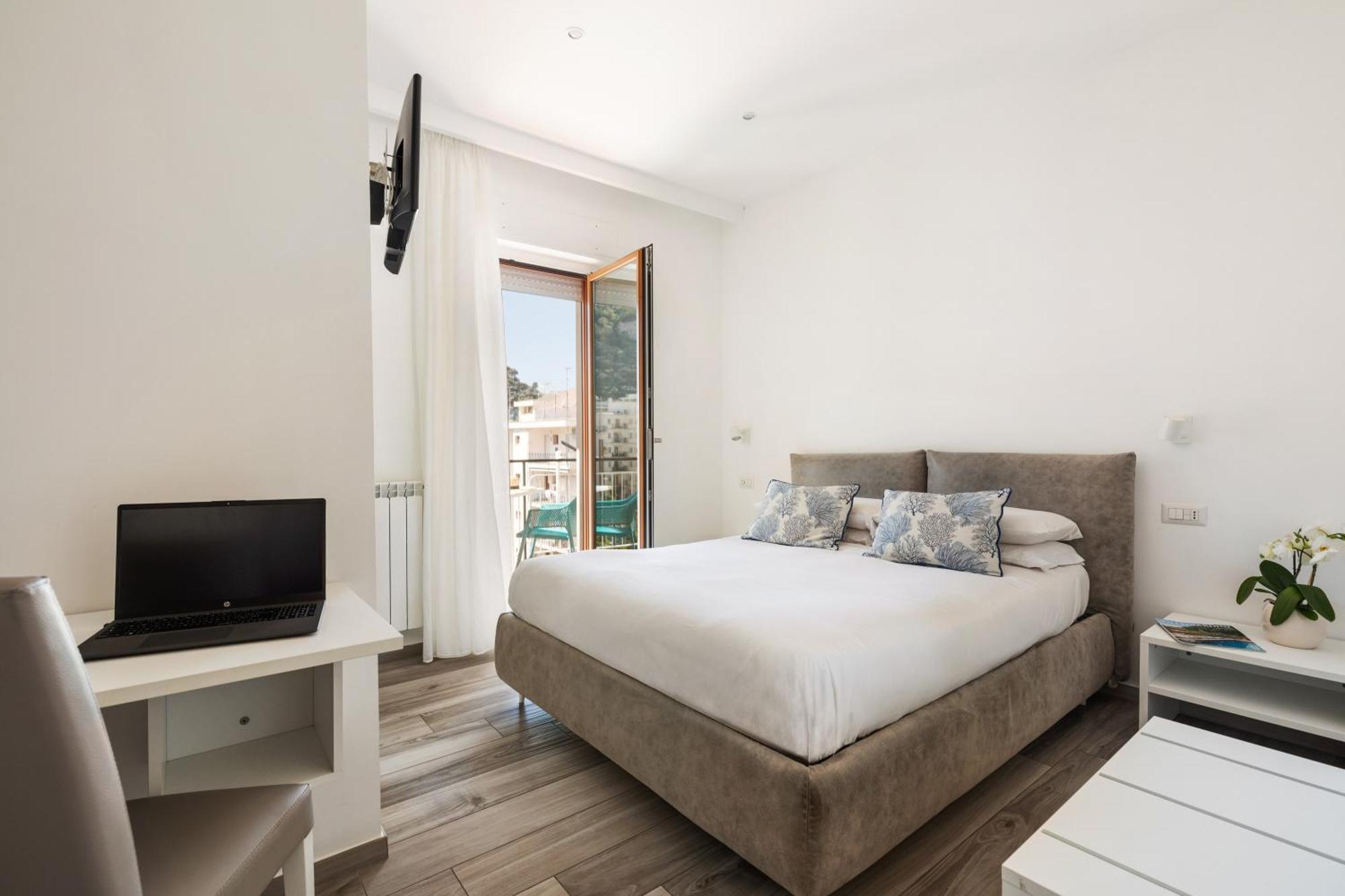 Yourhome - Maison Degli Aranci Sorrento Dış mekan fotoğraf